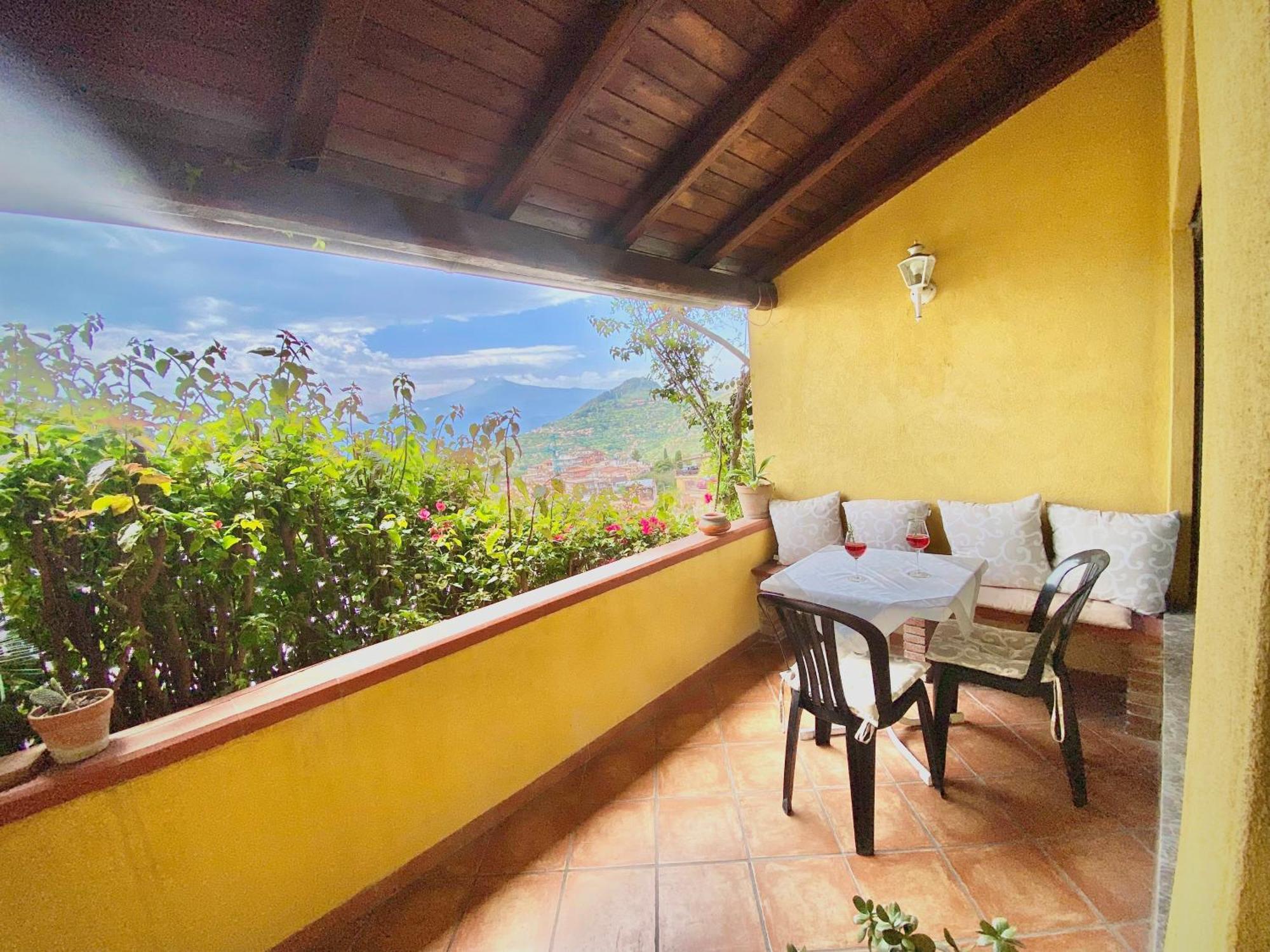 Bellavista Apartments Taormina Bagian luar foto
